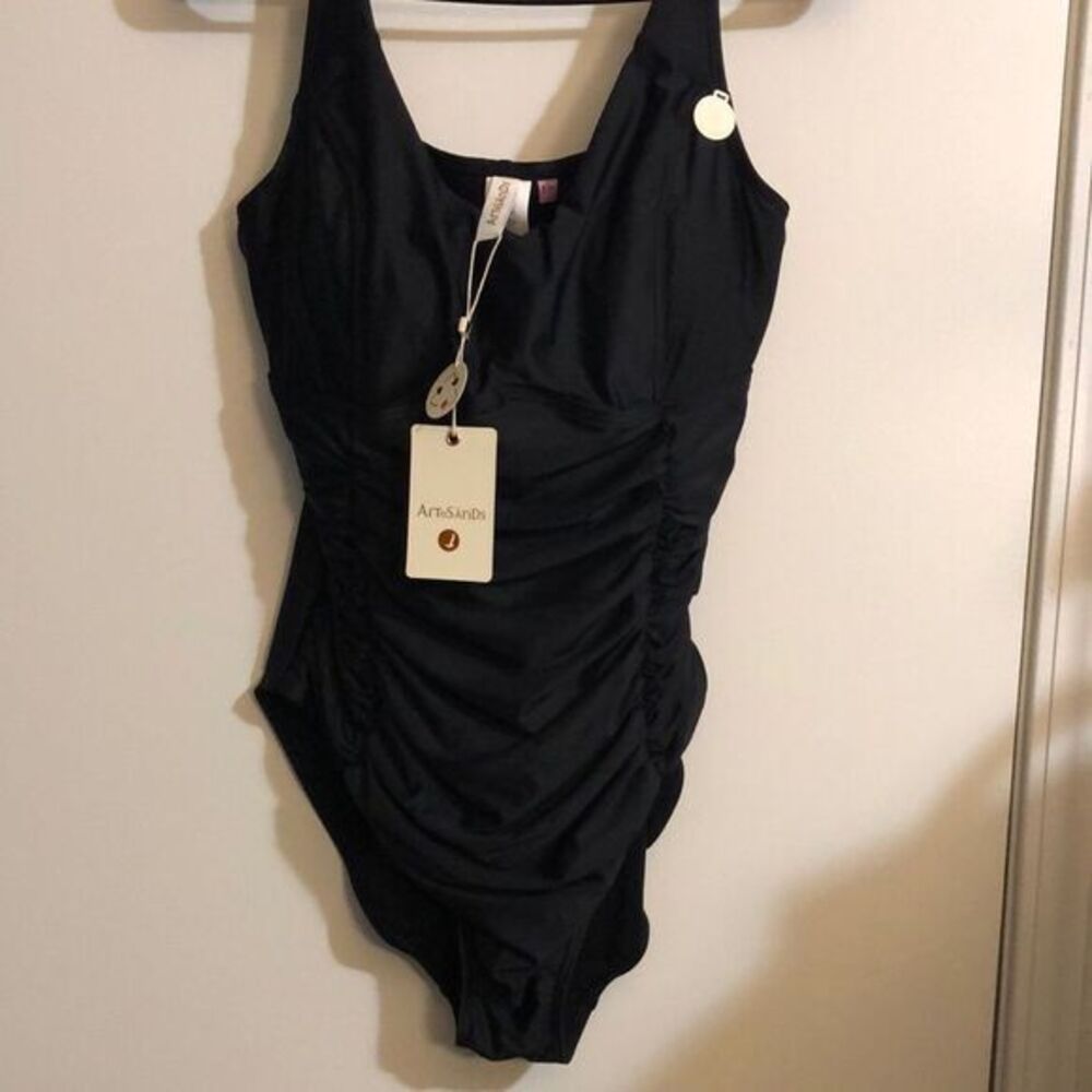 Sleek Black One Piece with V-Neck and High-Cut Legs